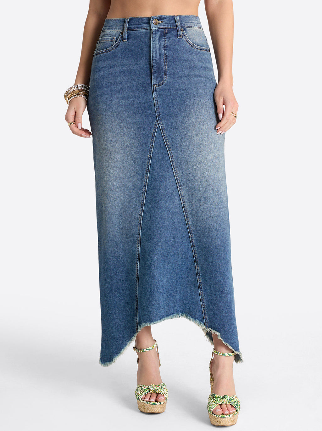 Della Maxi Skirt in Chorus