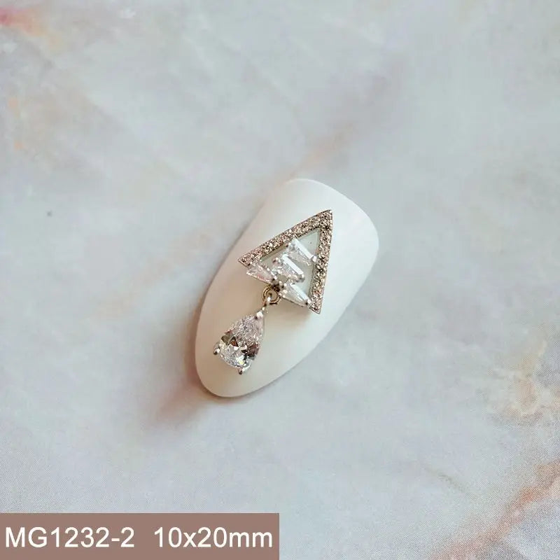 10pcs Xmas Christmas Tree Rotating Snowflakes Zircon Nail Art Manicure Nails Accessories DIY Nail Decorations Supplies Charms