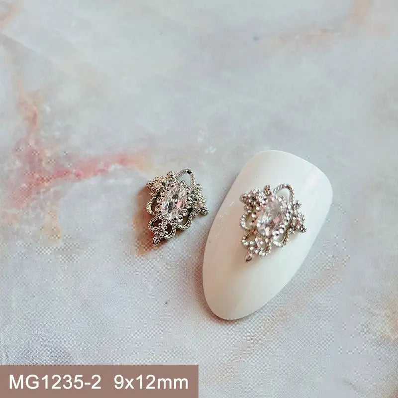 10pcs Xmas Christmas Tree Rotating Snowflakes Zircon Nail Art Manicure Nails Accessories DIY Nail Decorations Supplies Charms