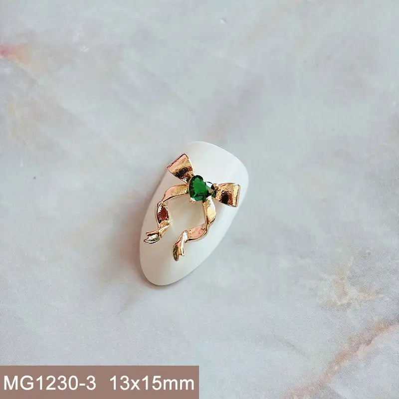 10pcs Xmas Christmas Tree Rotating Snowflakes Zircon Nail Art Manicure Nails Accessories DIY Nail Decorations Supplies Charms