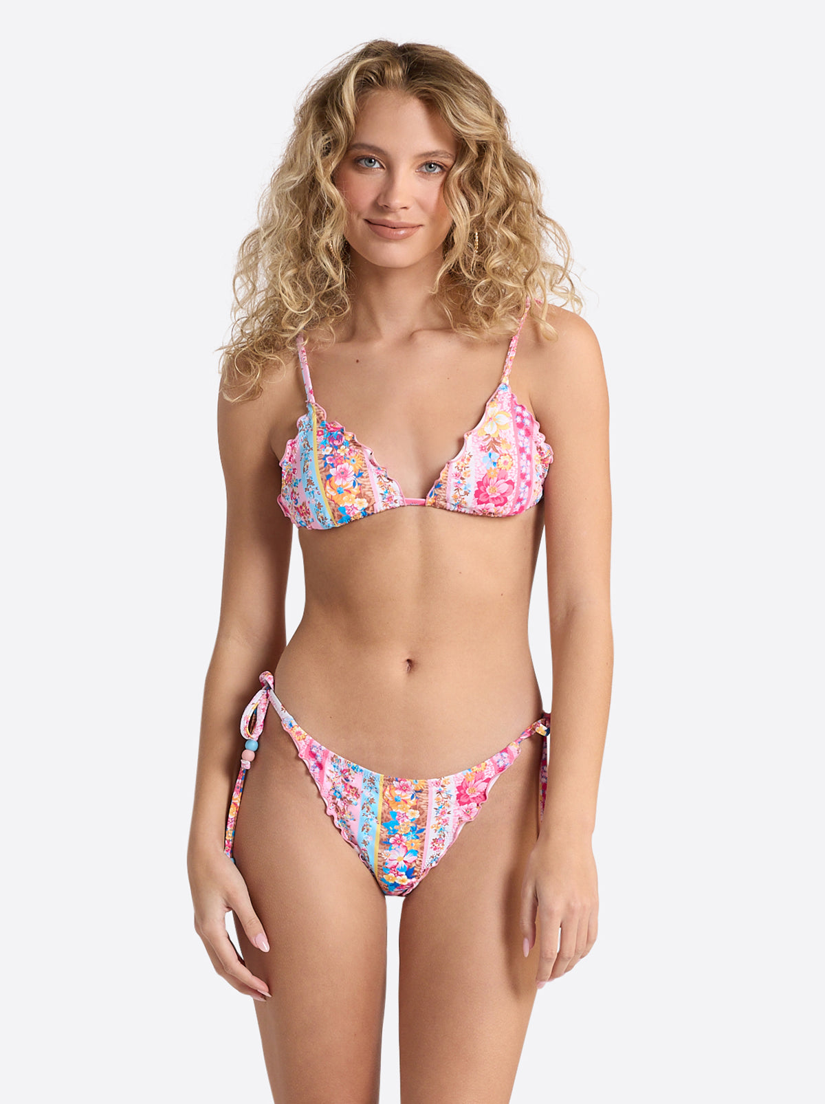 Lettuce Edge String Triangle Top in Flower Paradise