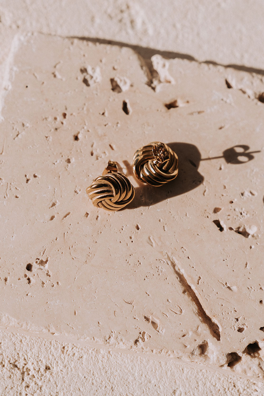 18K Elouise Knot Earrings